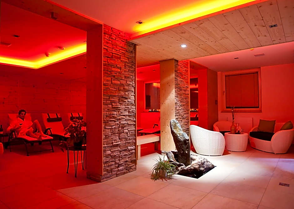 Hotel Gasthof Mitteregger - BEST PLACE in town with summercard included