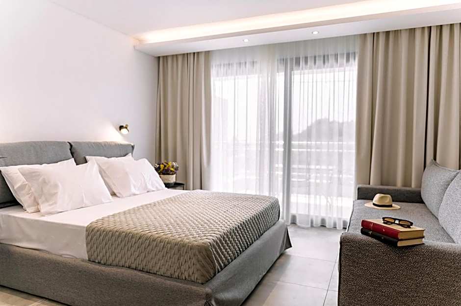 BLUE STONE Luxury Suites