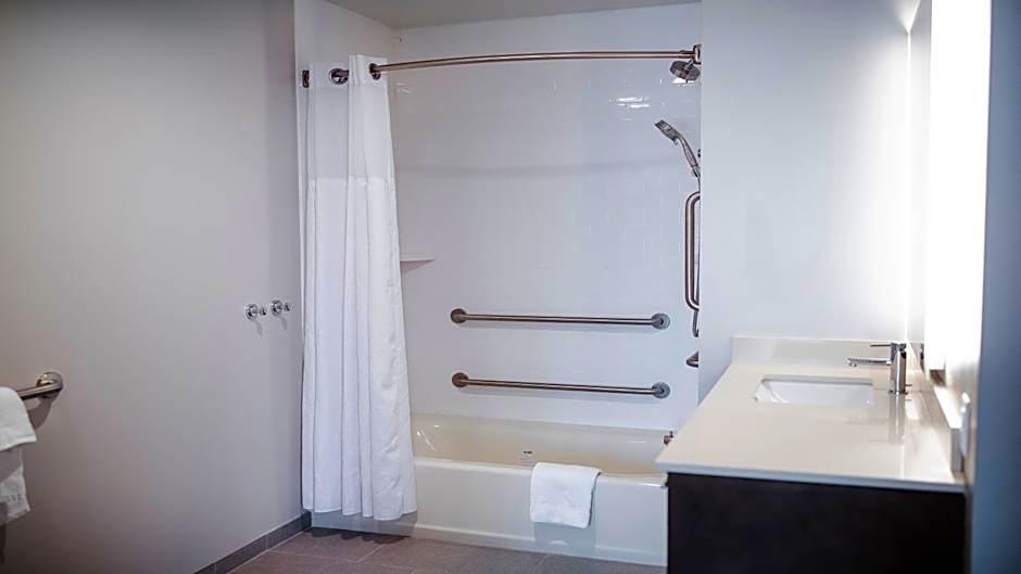 Staybridge Suites AUBURN HILLS By IHG