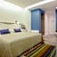 Hotel Divan