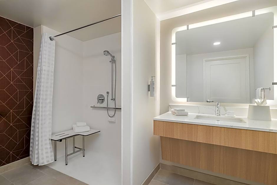 Homewood Suites by Hilton Thornton Denver