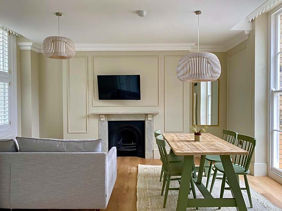 Railway House York by Chateau Anna