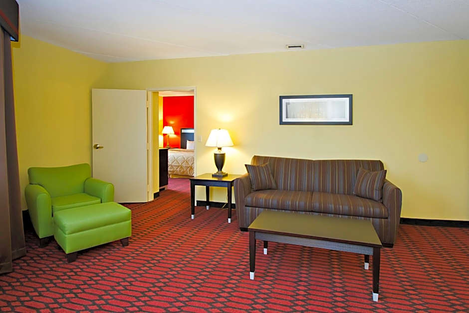 Baymont by Wyndham Harrisburg