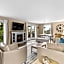 Canandaigua Lake Retreat with view and private beach access, foliage, hike, and Ski