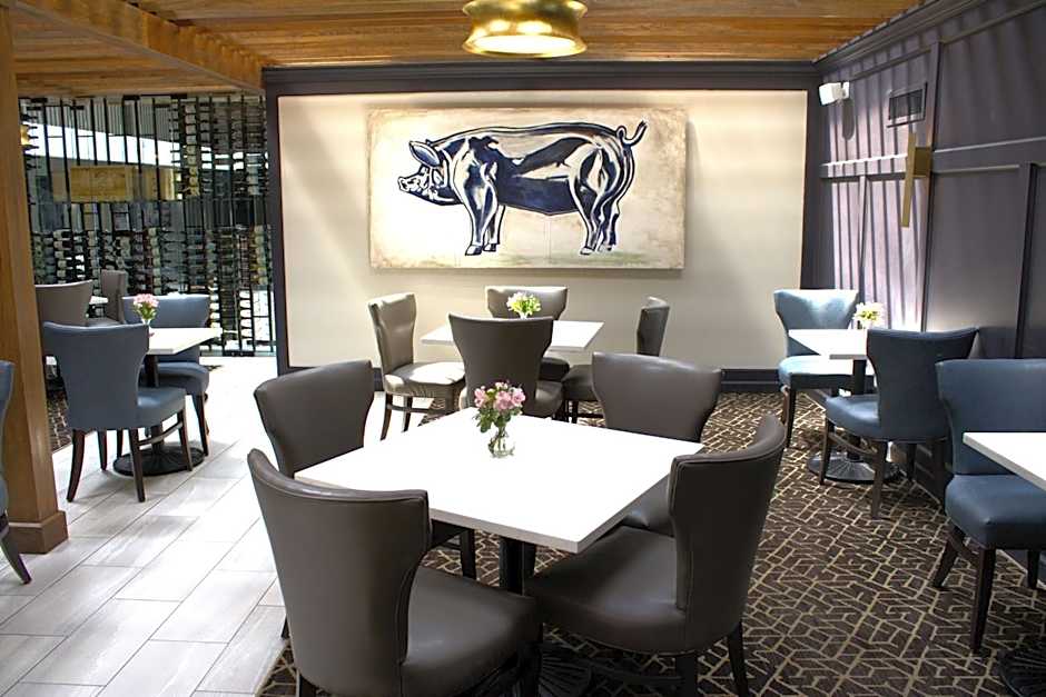 The Burgundy Hotel, Tapestry Collection by Hilton