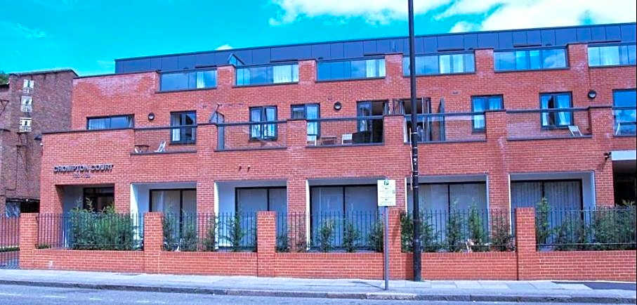 Crompton Court Apartments