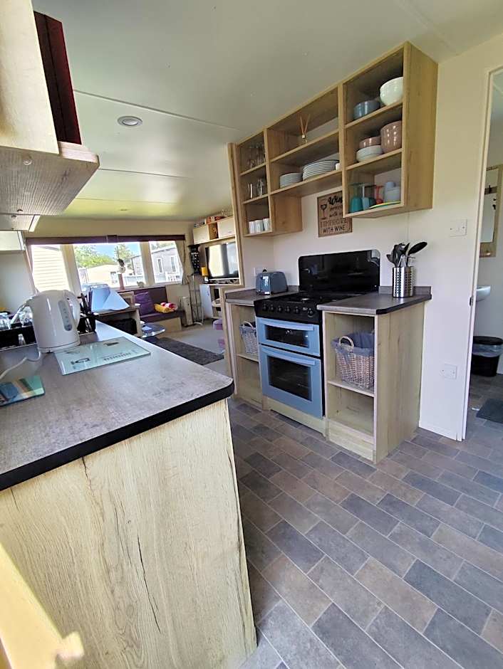 STATIC CARAVAN HOTEL in EDINBURGH