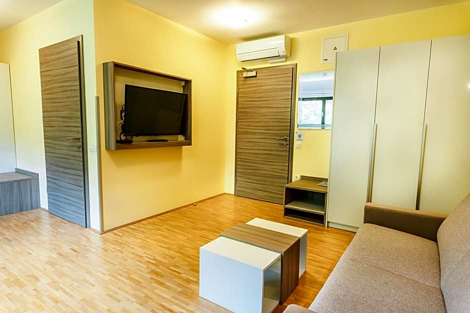 Dvorec Trebnik - SOBE