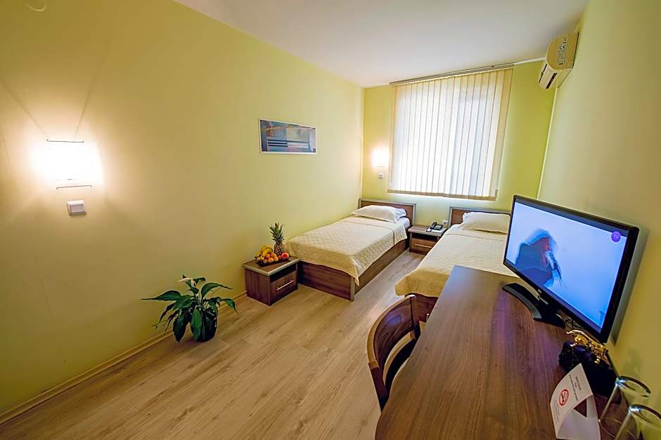 Gran Ivan Hotel