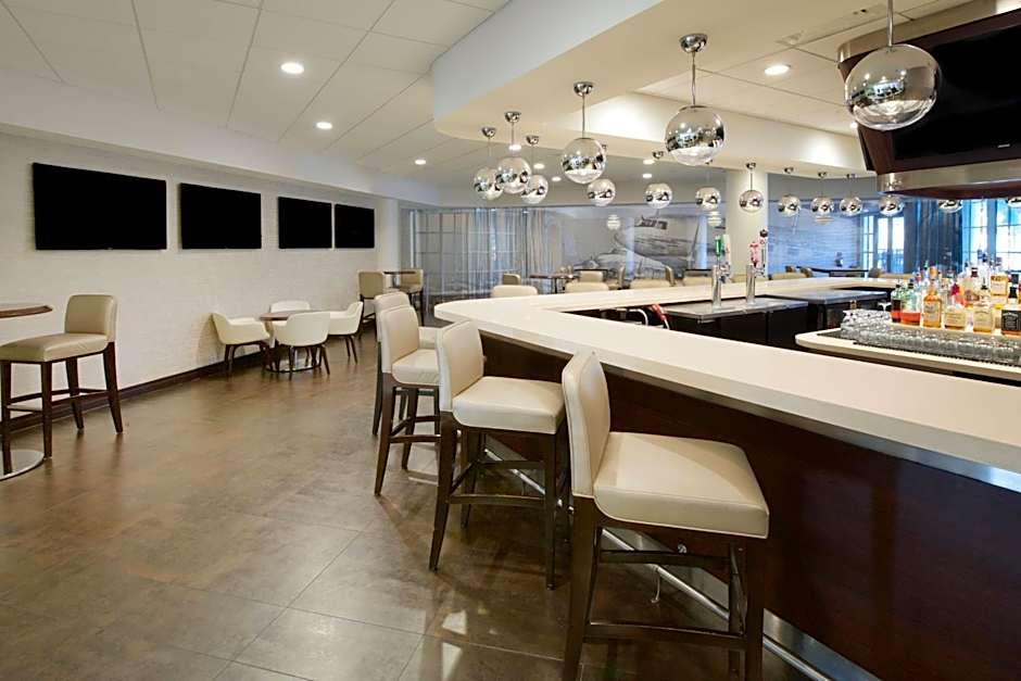 Sheraton Miami Airport Hotel & Executive Meeting Center