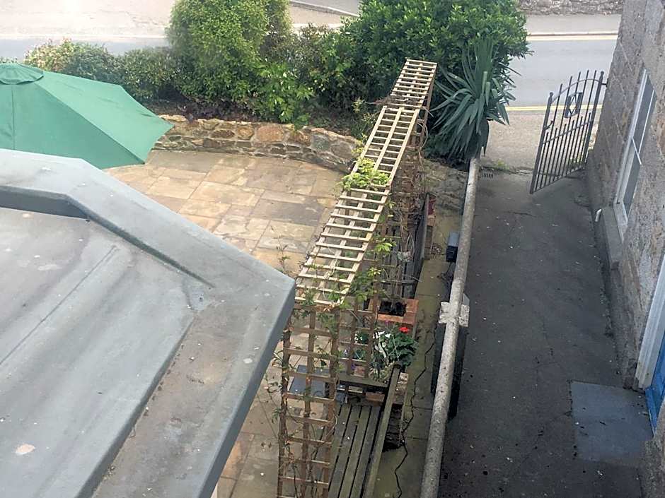 The White Hart Hotel