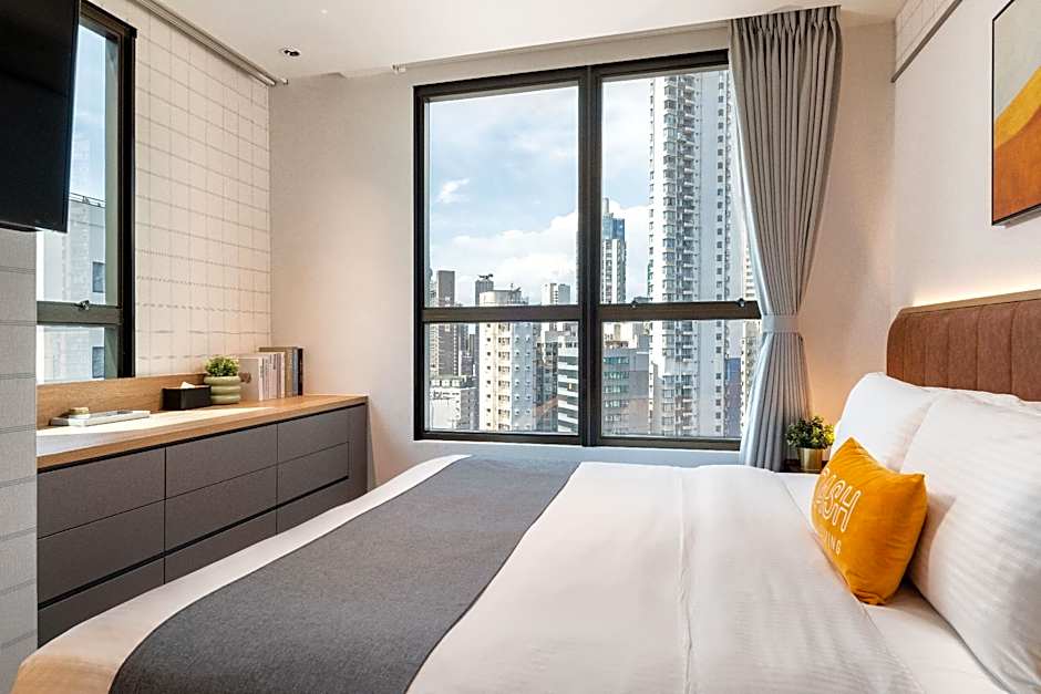 Dash Living on Hollywood