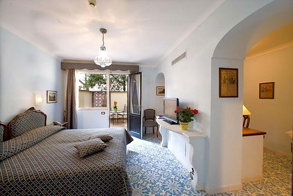 Hotel La Tonnarella