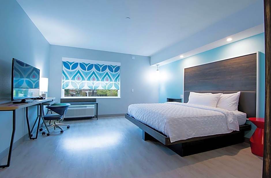 Tru by Hilton Lafayette River Ranch