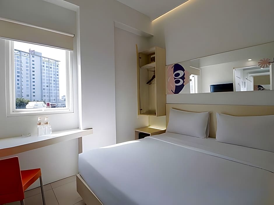 Cleo Hotel Basuki Rahmat Surabaya