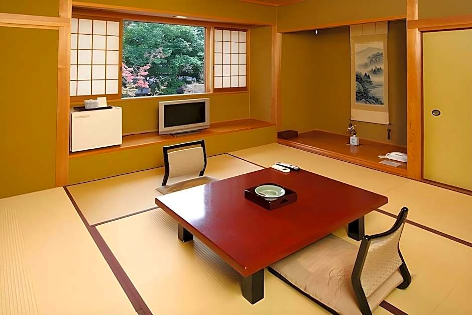 Hinoharu Ryokan