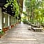 White Penny Hostel
