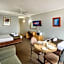 Moonraker Motor Inn