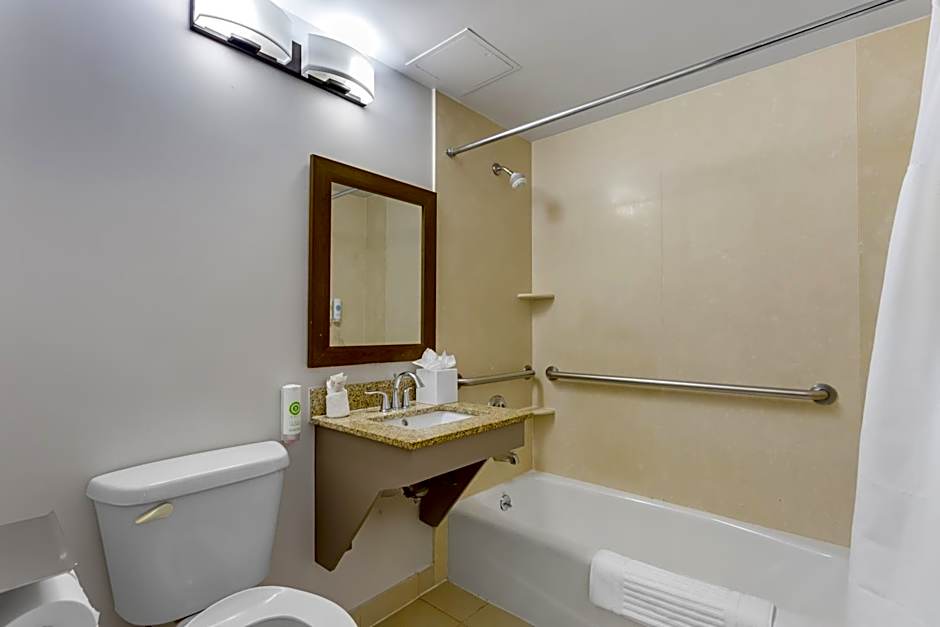 Comfort Inn Staten Island
