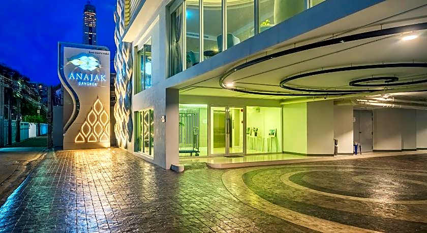 Anajak Bangkok Hotel