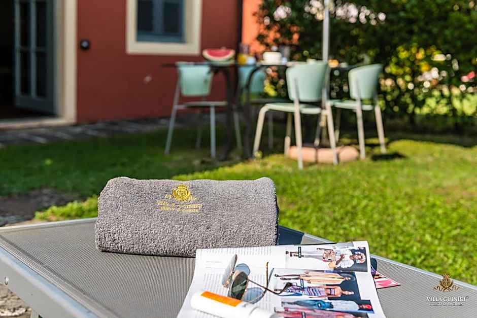 Tenuta Guinigi Antico Borgo di Matraia - Exclusive Holidays apartments & Pool