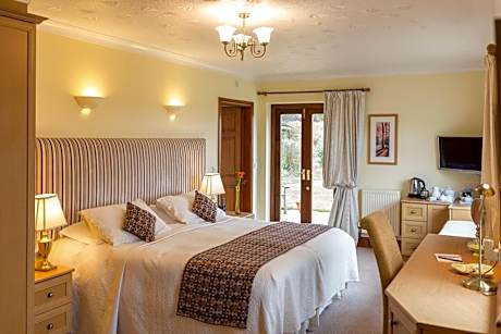 Superior Double or Twin Room with Garden View