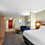 Holiday Inn Express Hotel & Suites Charleston-Southridge By IHG