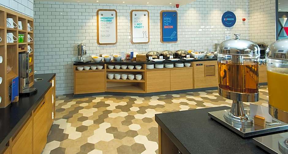Holiday Inn Express Bristol City Centre By IHG