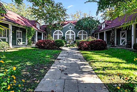 Goodstone Inn & Restaurant