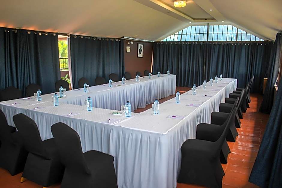 67 Airport Hotel Nairobi