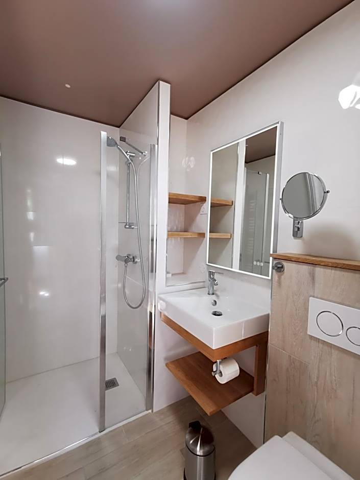 Domaine Jolidetour climatisé, piscine et tennis privés