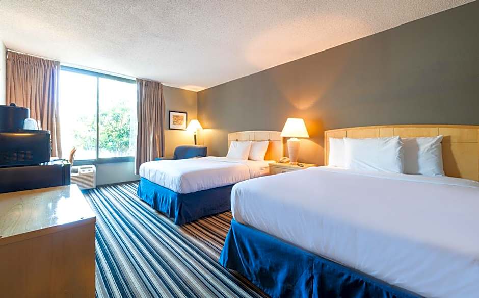 Travelodge by Wyndham Memphis