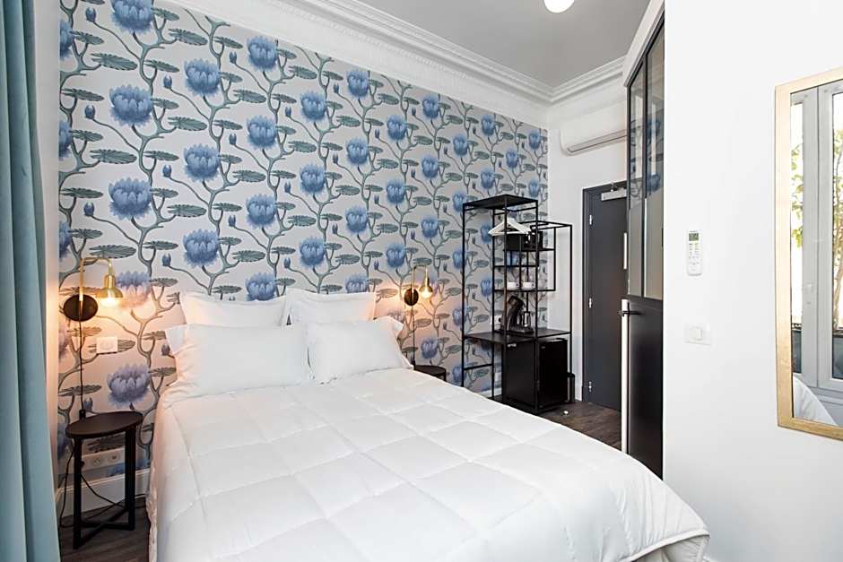 Arome Hotel