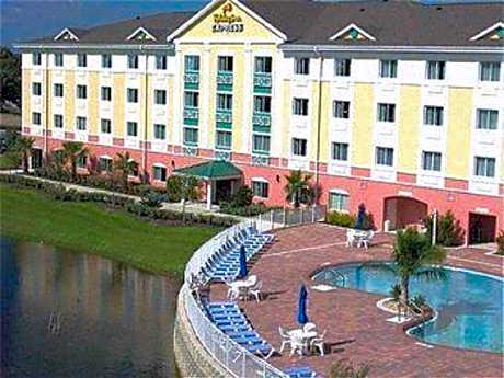 Exploria Express by Exploria Resorts