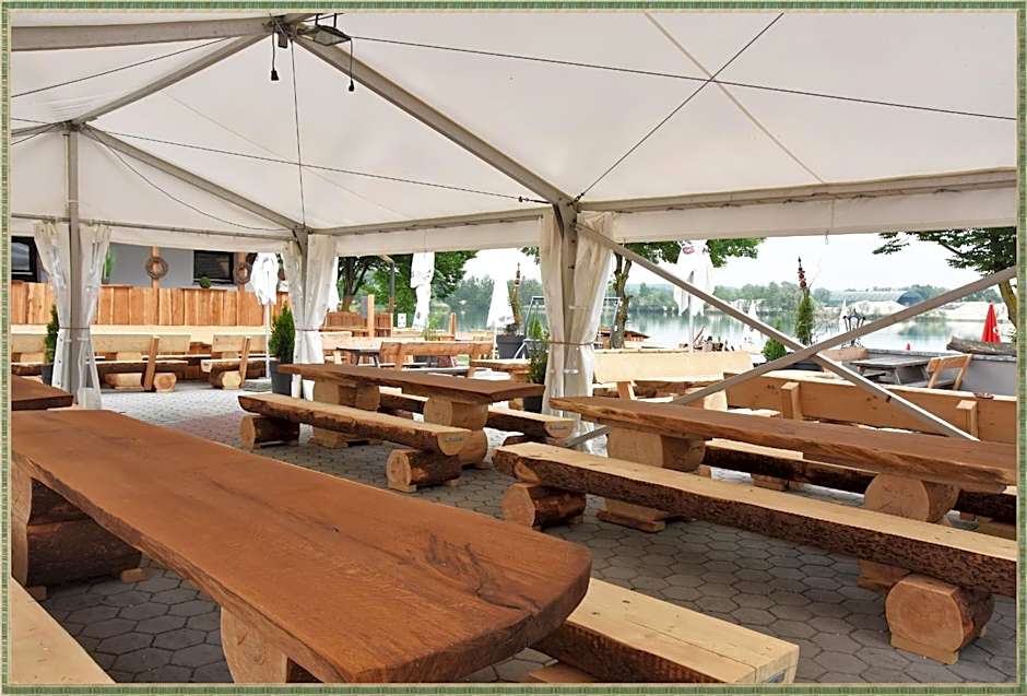 Seehaus Mamming - Hotel - Schlaffässer - Biergarten - Camping