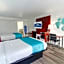 Howard Johnson by Wyndham Virginia Beach At The Beach