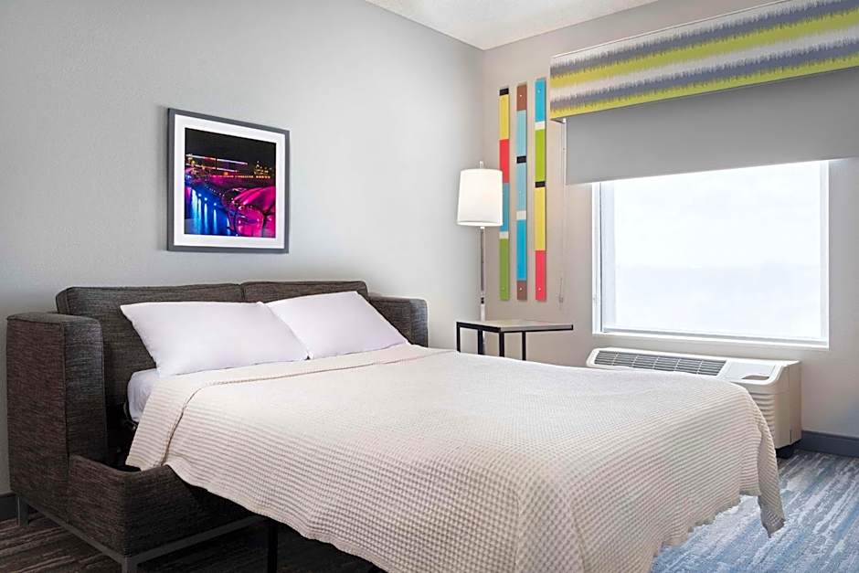 Hampton Inn By Hilton And Suites Tampa East - Casino Area