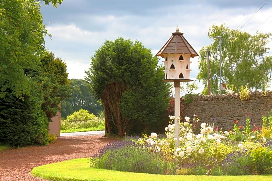 The Old Parsonage Country House