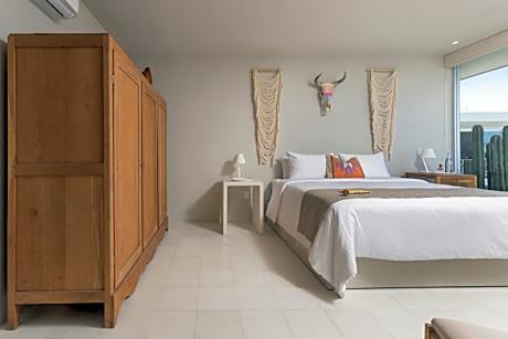 Deluxe Double Room with Sea View