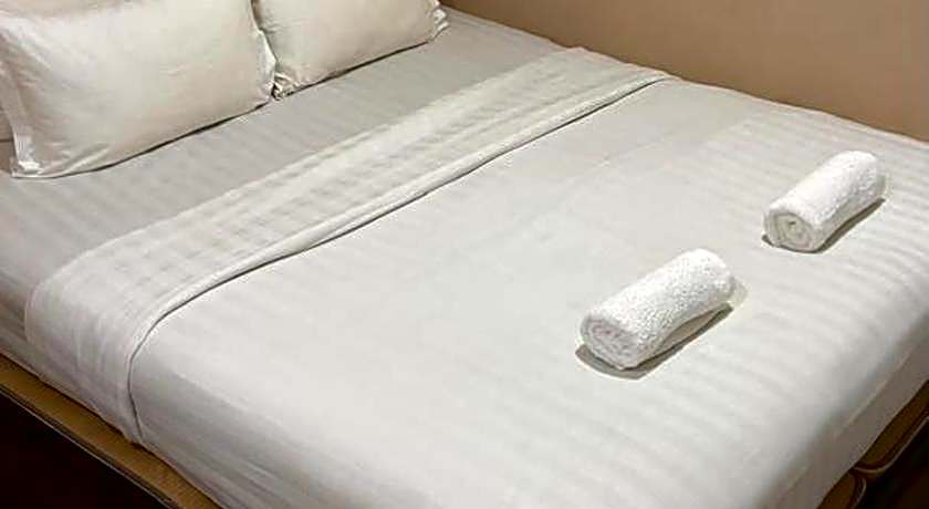 ADA Hotel & Apartment