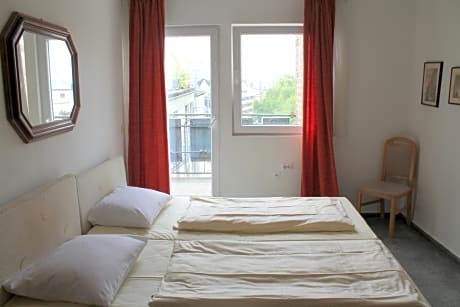 Economy Double Room