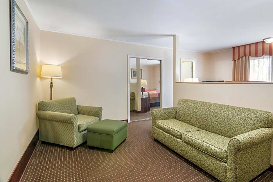 Rodeway Inn Weedsport