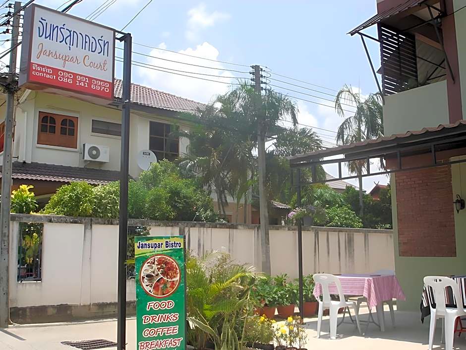 Jansupar Court