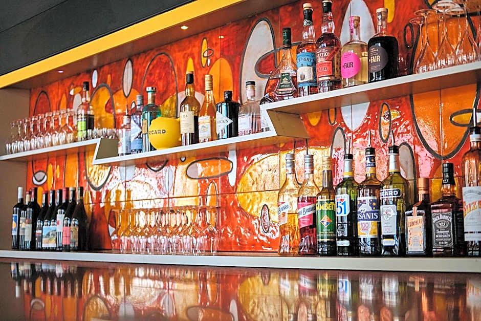 Hôtel Le Provençal - Rénové en 2025 - Bord de Mer