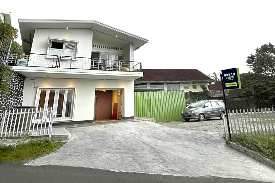 Urbanview Wisma Nirwana Tretes by RedDoorz