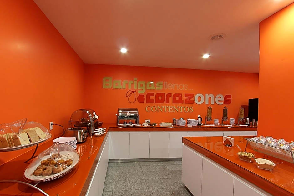 One Guadalajara Periférico Poniente