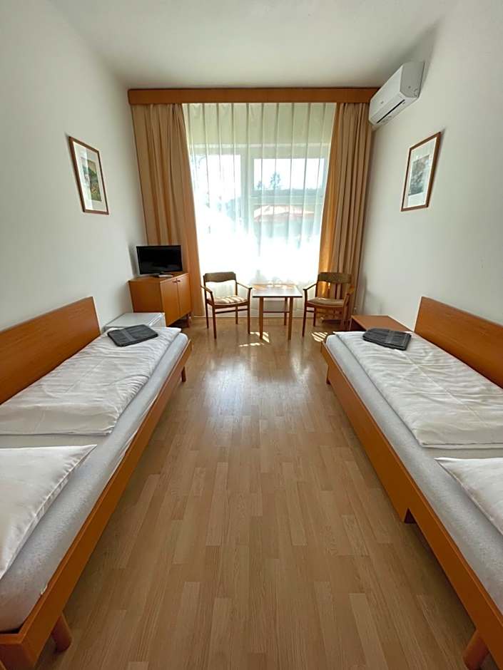 Hello Balcsi Apartmanház