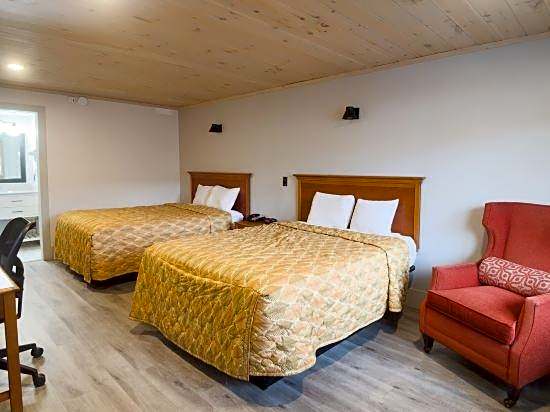 Tennessee Mountain Lodge Riverside by OYO