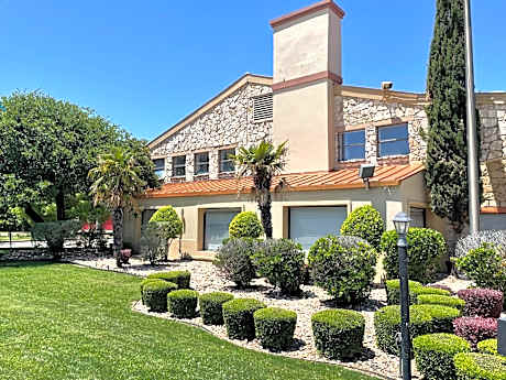 Studio 6 Suites North Richland Hills TX