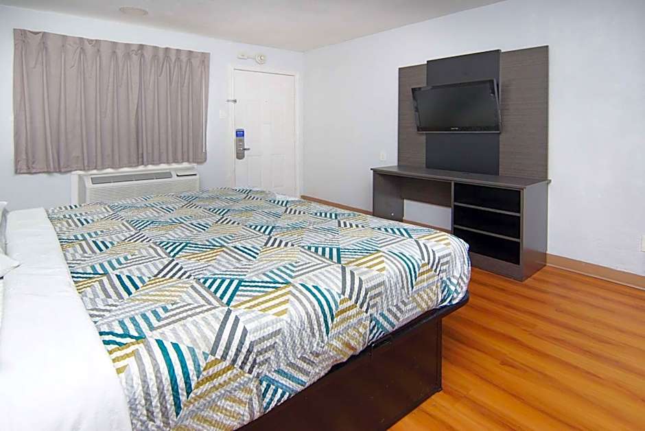 Motel 6-Red Oak, TX - Dallas